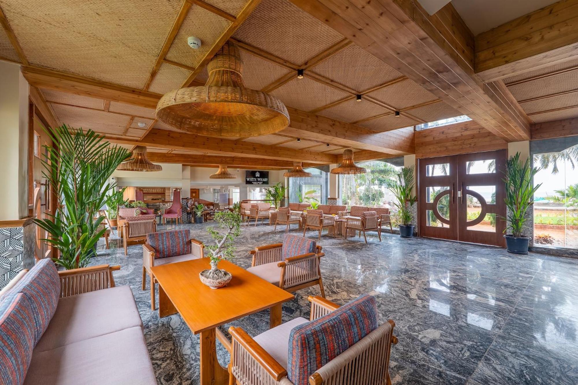 White Wharf Beach Resort Morjim Goa Exterior foto